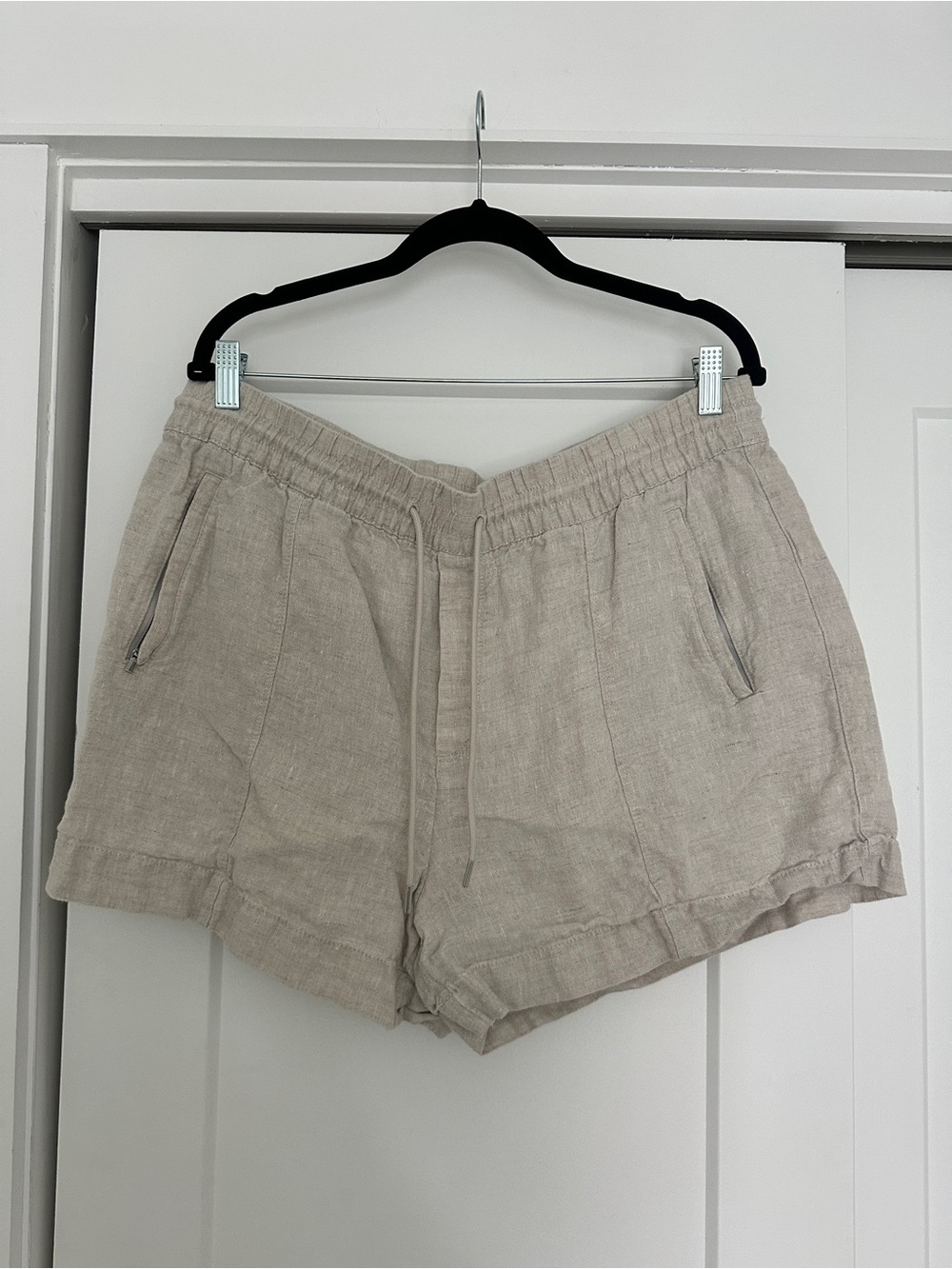 Athleta Retreat Beige 100% Linen Drawstring Women's Shorts